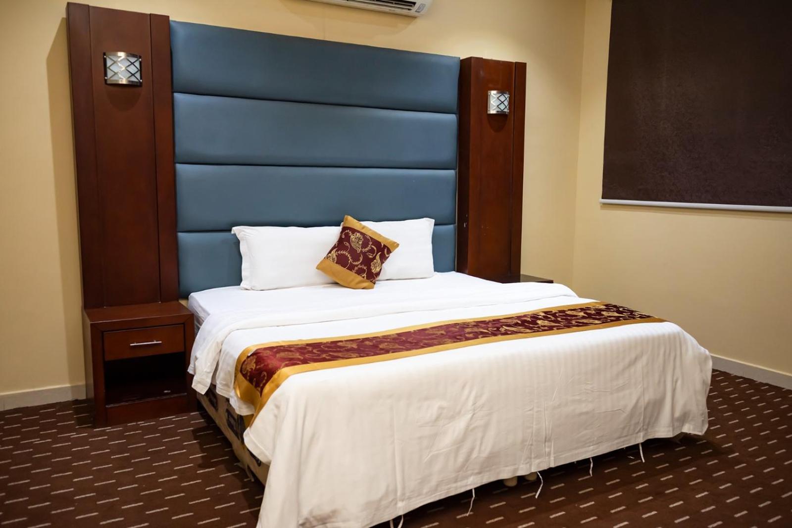 Quiet 3 Aparthotel