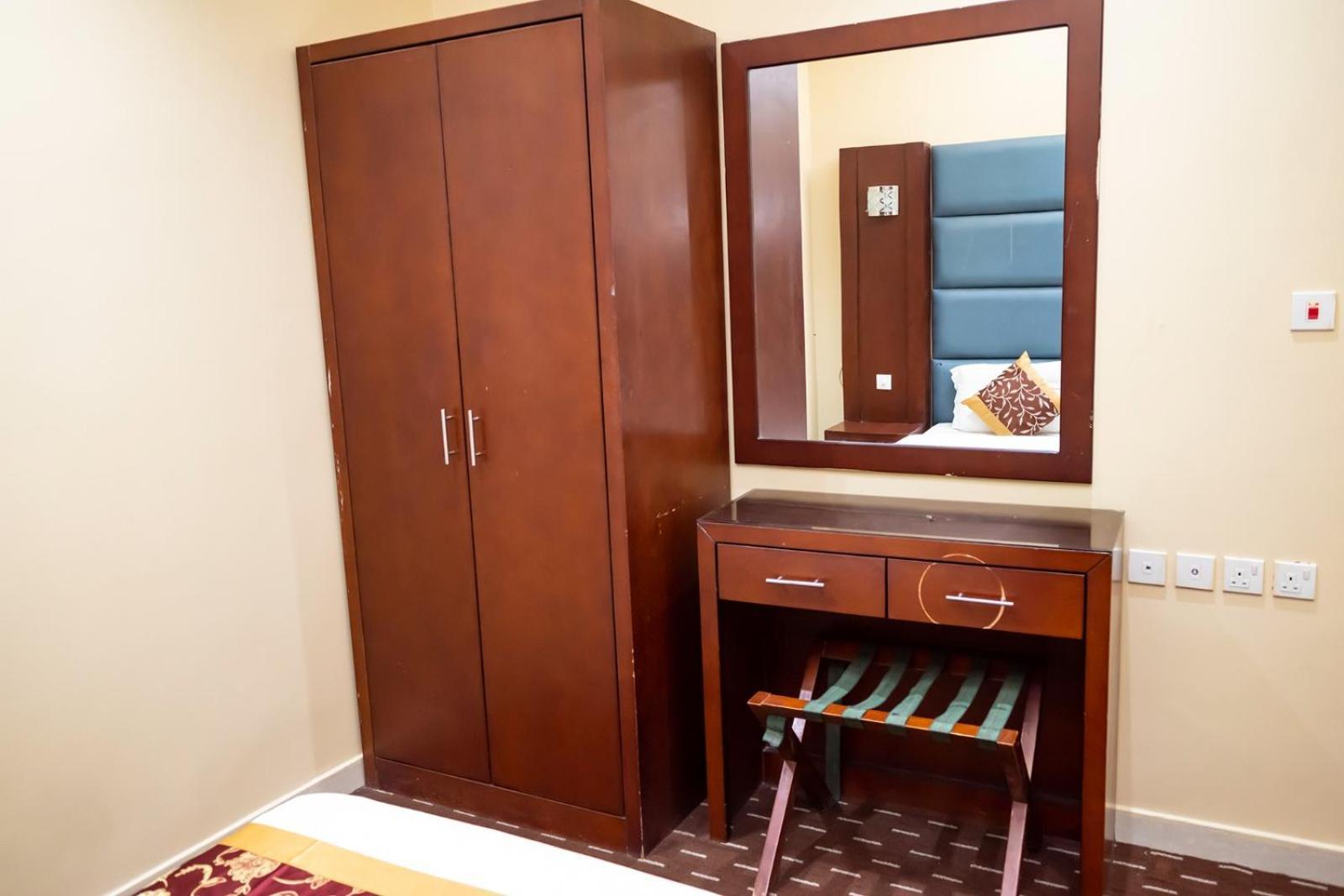 Quiet 3 * Riyadh